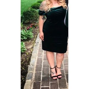 Charlotte Russe Green Velvet Off Shoulder Dress